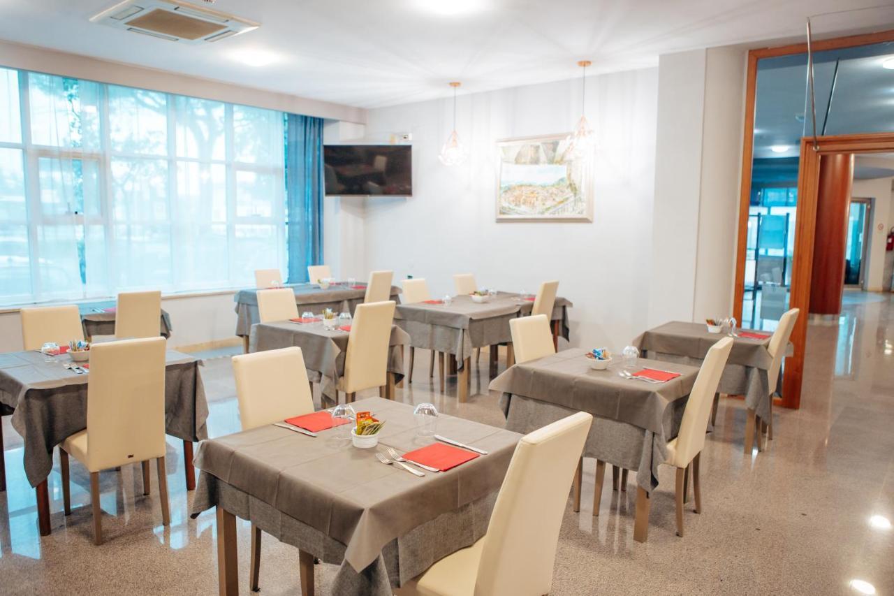 Hotel Amico Citta Sant'Angelo Exteriör bild