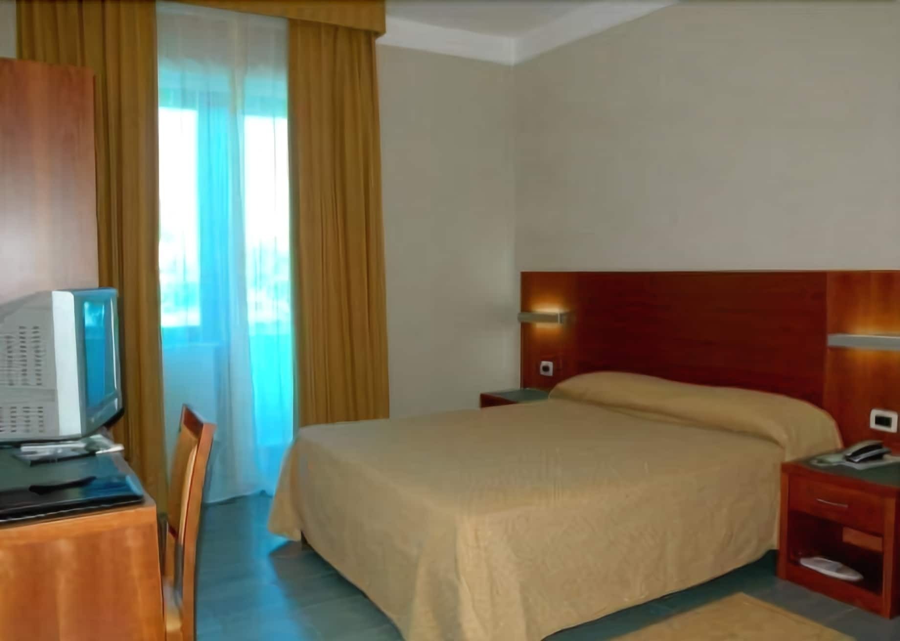 Hotel Amico Citta Sant'Angelo Exteriör bild
